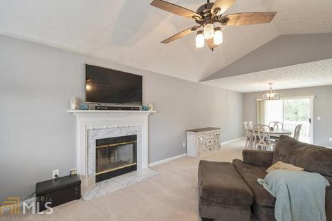 400 Flintlock Dr, Dacula, GA 30019 photo 4