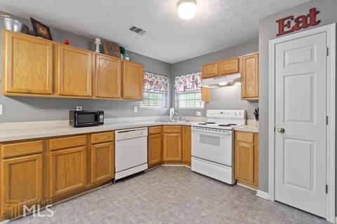 478 Old Tree Dr, Jackson, GA 30233 photo 7