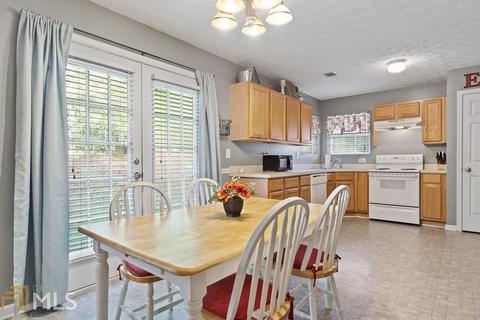 478 Old Tree Dr, Jackson, GA 30233 photo 5