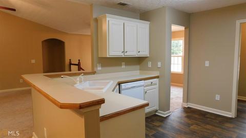 10 Cranbrook Ct, Covington, GA 30016 photo 13