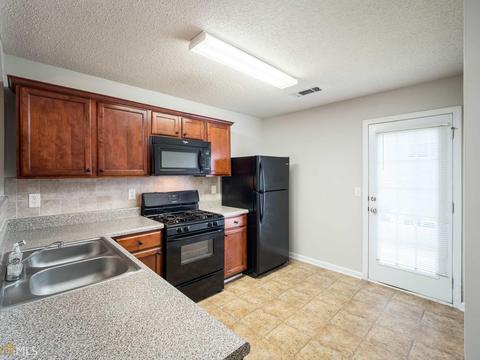 340 Barshay Dr, Covington, GA 30016 photo 8