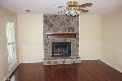 141 Hawthorne Cir, Lagrange, GA 30240 photo 3