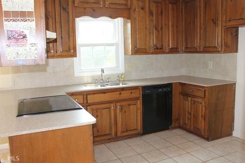 141 Hawthorne Cir, Lagrange, GA 30240 photo 5