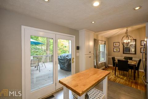 2106 Plantation Ln, Chamblee, GA 30341 photo 14