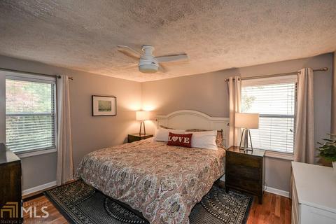 2106 Plantation Ln, Chamblee, GA 30341 photo 17