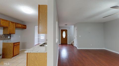 275 Capeton Ct, Covington, GA 30016 photo 8