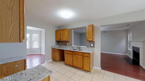 275 Capeton Ct, Covington, GA 30016 photo 6