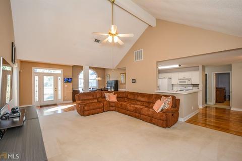 136 Emerald Ln, Hampton, GA 30228 photo 9