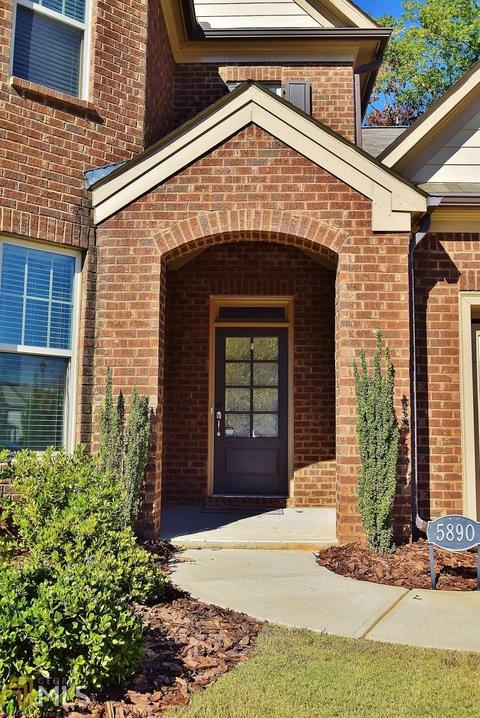5890 Springbox Dr, Suwanee, GA 30024 photo 2