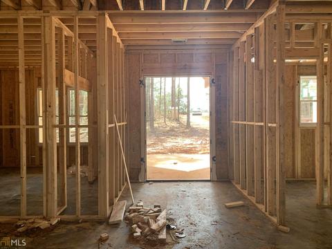 388 W Main St, Rutledge, GA 30663 photo 4
