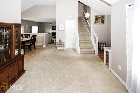 715 Compton Ln, Mcdonough, GA 30253 photo 5