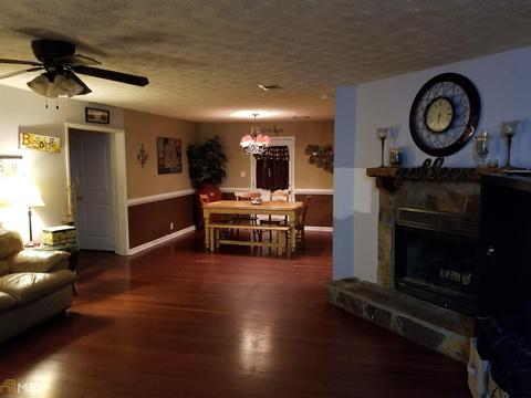 135 Dixie Ln, Covington, GA 30014 photo 6