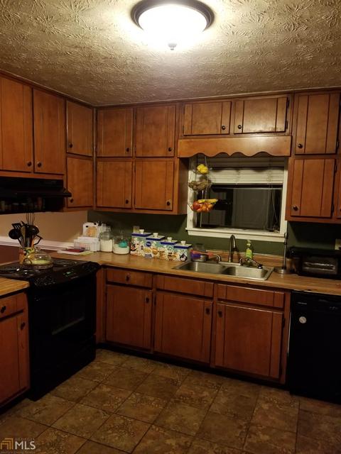 135 Dixie Ln, Covington, GA 30014 photo 9