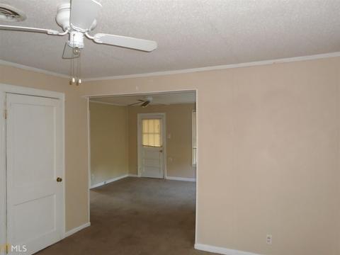 313 Freeman, Barnesville, GA 30204 photo 7