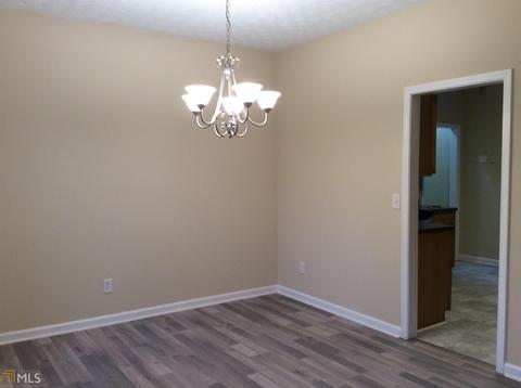 6793 Oakleigh Trl, Rex, GA 30273 photo 8