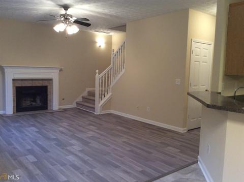 6793 Oakleigh Trl, Rex, GA 30273 photo 12
