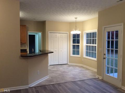 6793 Oakleigh Trl, Rex, GA 30273 photo 14