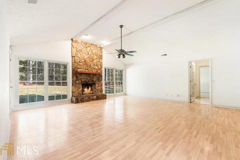 373 Buckingham Dr, Covington, GA 30016 photo 8