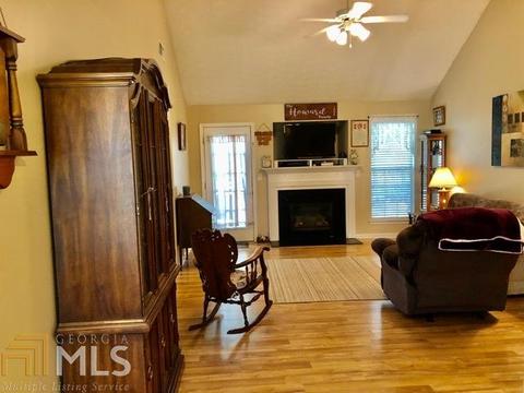 415 Lexington Park Dr, Lagrange, GA 30241 photo 6