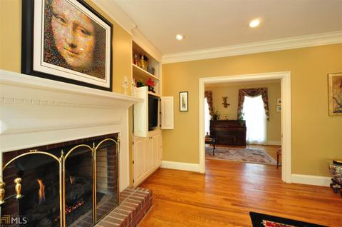 210 Ashford Cir, Lagrange, GA 30240 photo 5