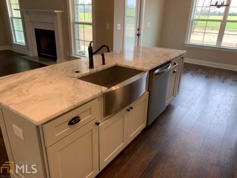 303 Kendall Ct, Perry, GA 31069 photo 5