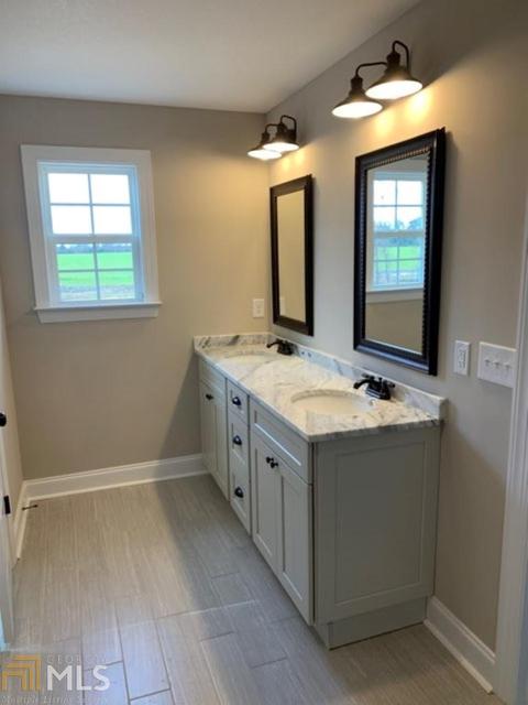 303 Kendall Ct, Perry, GA 31069 photo 9