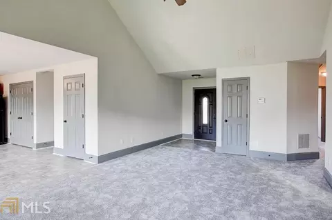 40 Ivans Cir, Covington, GA 30016 photo 12