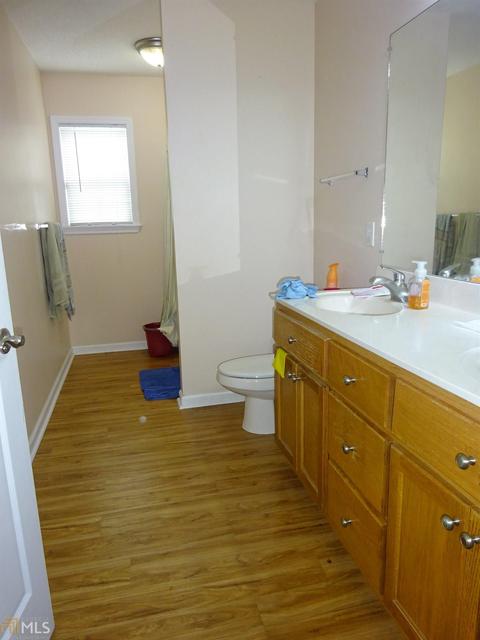 603 E James St, Claxton, GA 30417 photo 13