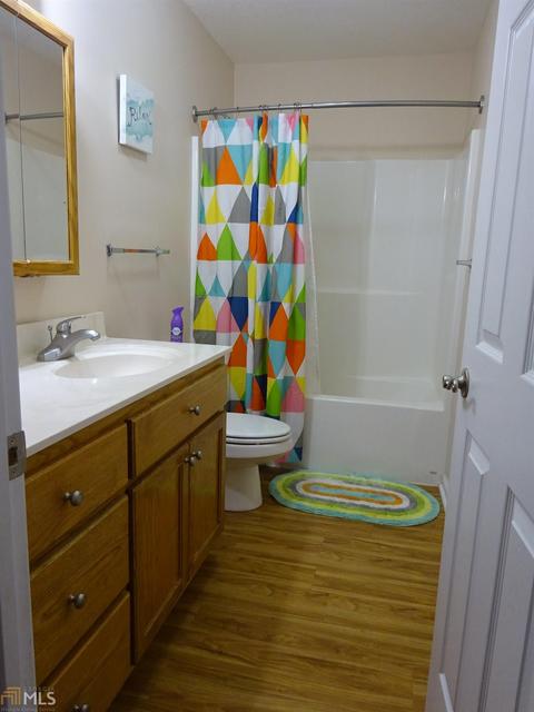 603 E James St, Claxton, GA 30417 photo 16