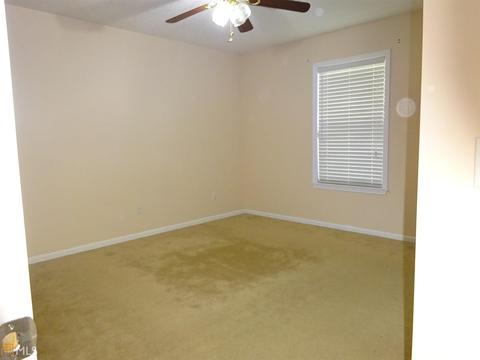 603 E James St, Claxton, GA 30417 photo 15