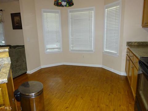 603 E James St, Claxton, GA 30417 photo 7