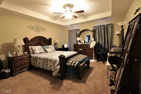 113 Sutton Dr, Perry, GA 31069 photo 6