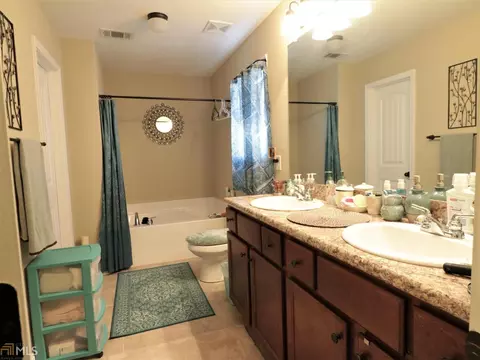 113 Sutton Dr, Perry, GA 31069 photo 7