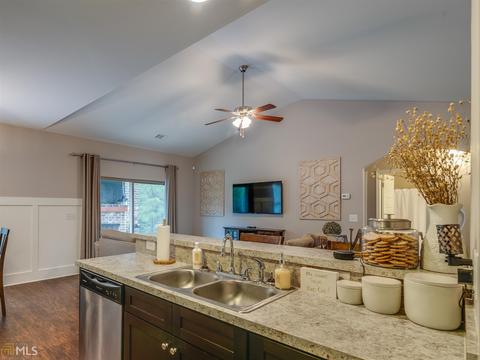 414 Cotton, Jackson, GA 30233 photo 10