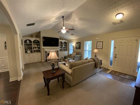 230 Falling Leaf Ln, Winder, GA 30680 photo 13