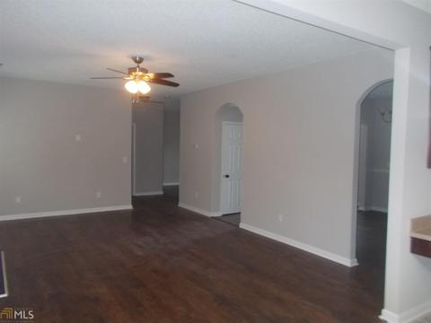540 Gristmill Ln, Hampton, GA 30228 photo 8