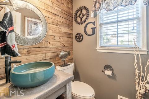 1099 Lakeview Rd, Grayson, GA 30017 photo 12