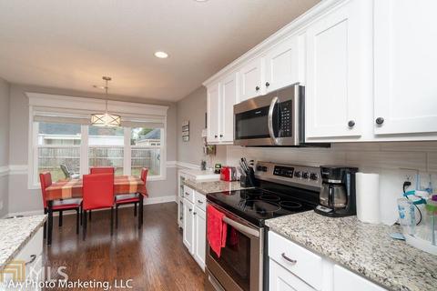 305 Collins Park Dr, Centerville, GA 31028 photo 11
