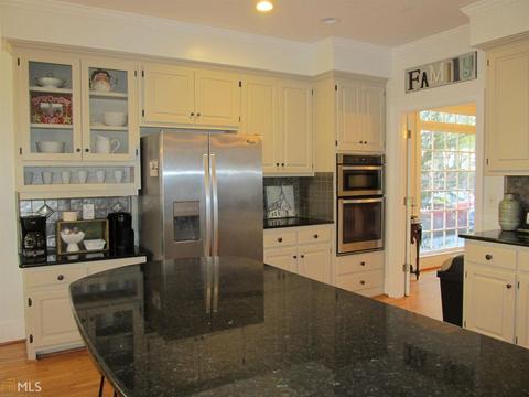 202 Victoria Dr, Lagrange, GA 30240 photo 7