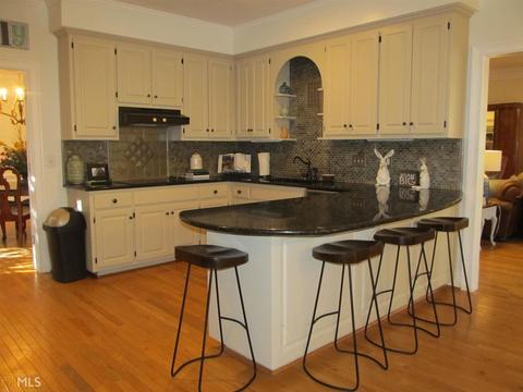 202 Victoria Dr, Lagrange, GA 30240 photo 6