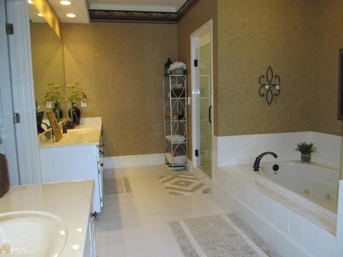 202 Victoria Dr, Lagrange, GA 30240 photo 15