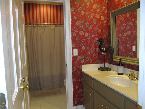 202 Victoria Dr, Lagrange, GA 30240 photo 17