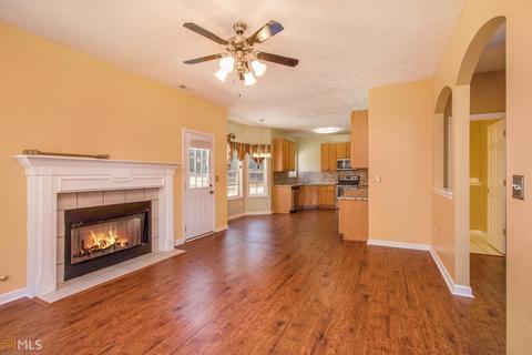 578 Chastleton Dr, Hampton, GA 30228 photo 3