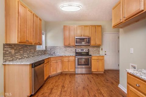 578 Chastleton Dr, Hampton, GA 30228 photo 8