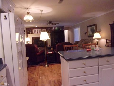43 Arcadia Dr, Toccoa, GA 30577 photo 8