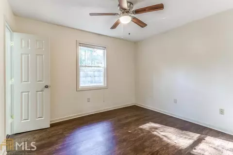 304 E 4th St, Springfield, GA 31329 photo 16