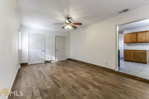 304 E 4th St, Springfield, GA 31329 photo 14