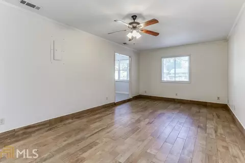 304 E 4th St, Springfield, GA 31329 photo 15