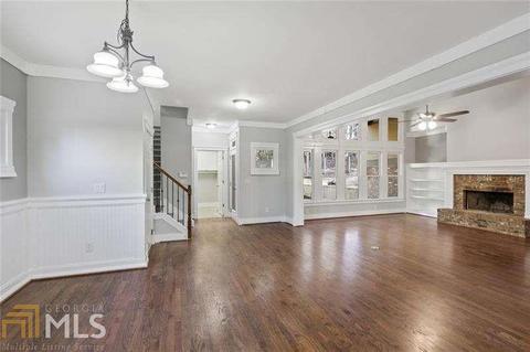 207 Beacon Cv, Canton, GA 30114 photo 9