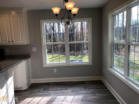 202 Paden Dr, Winder, GA 30680 photo 4